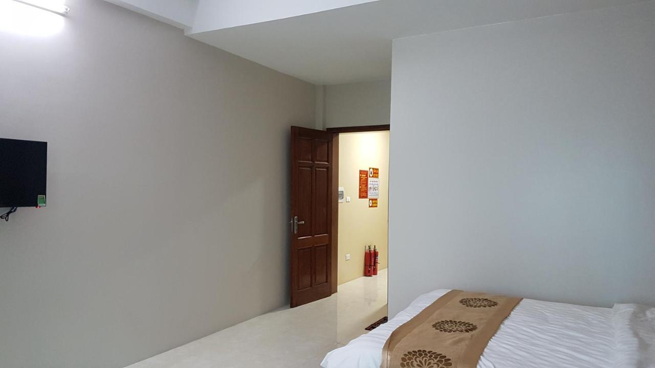 Love Hotel Near Ha Dong General Hospital Hanoi Exteriör bild